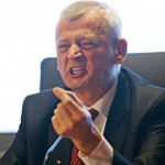 minciuni-oprescu