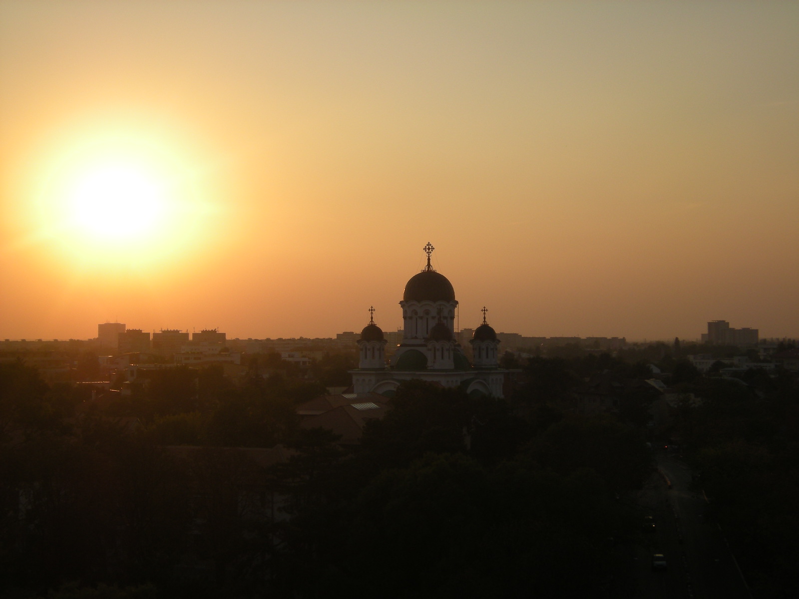 Bucureștiul văzut de pe Arcul de Triumf