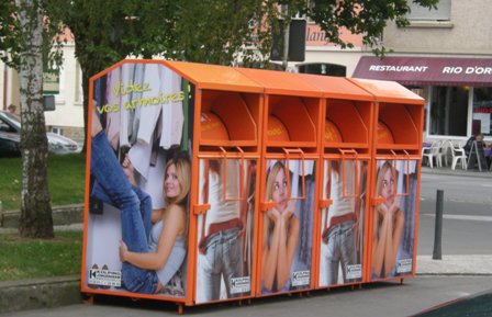 Loc pentru reclame