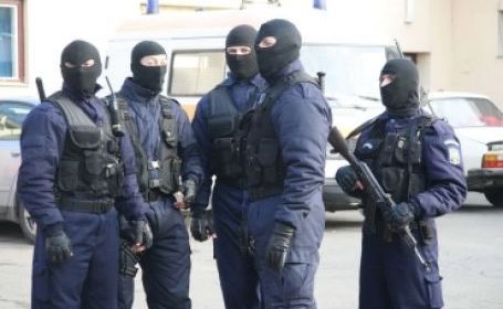 Un jandarm a bătut un polițist sub acoperire