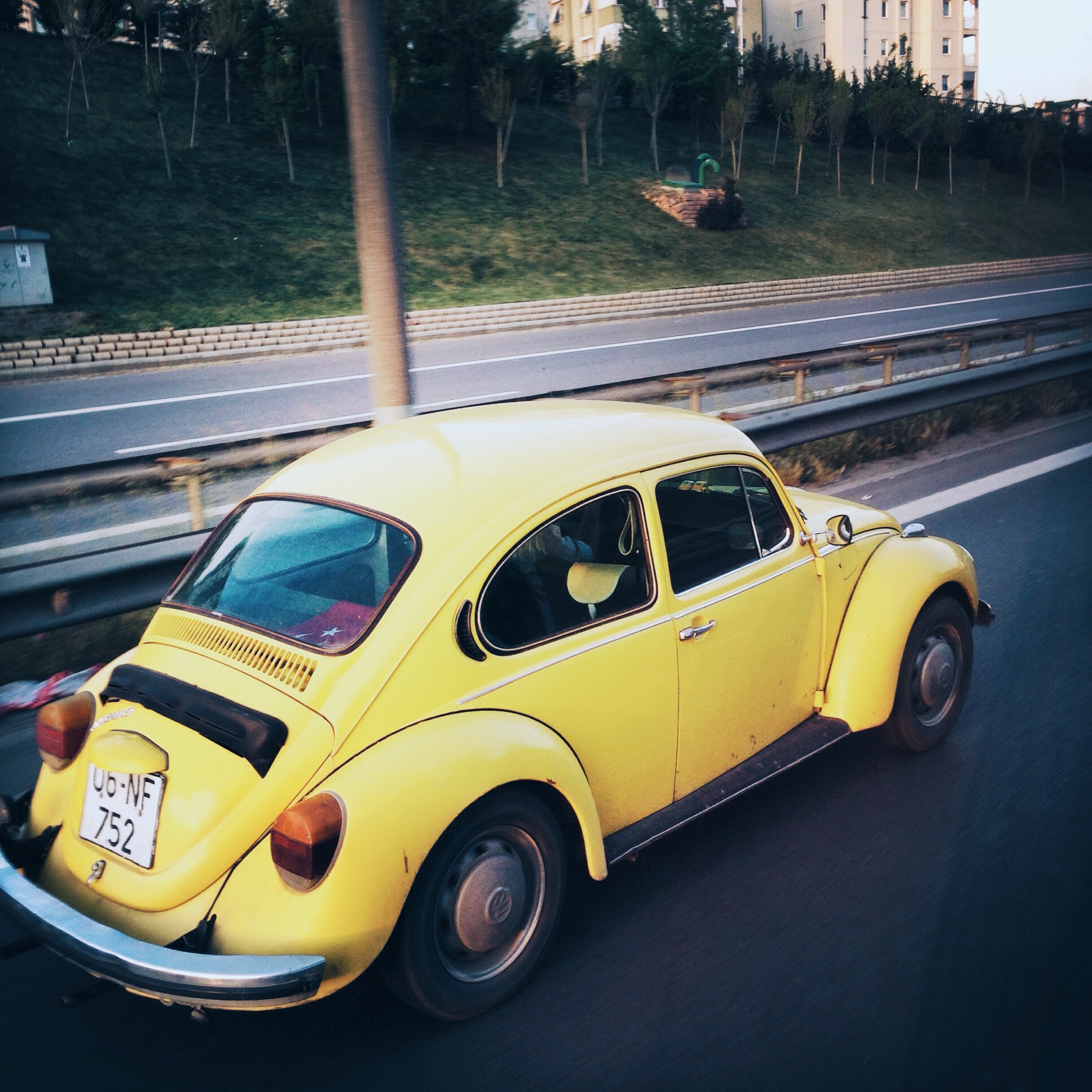 De citit azi – 9 mai 2014