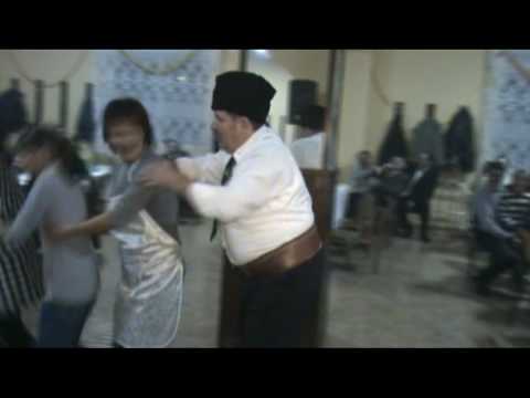 Dansul pinguinului beat