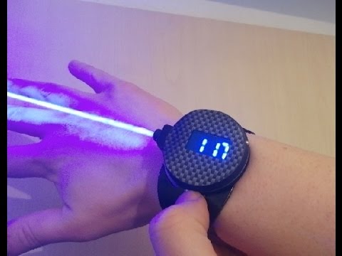 Ceas cu laser ca-n James Bond