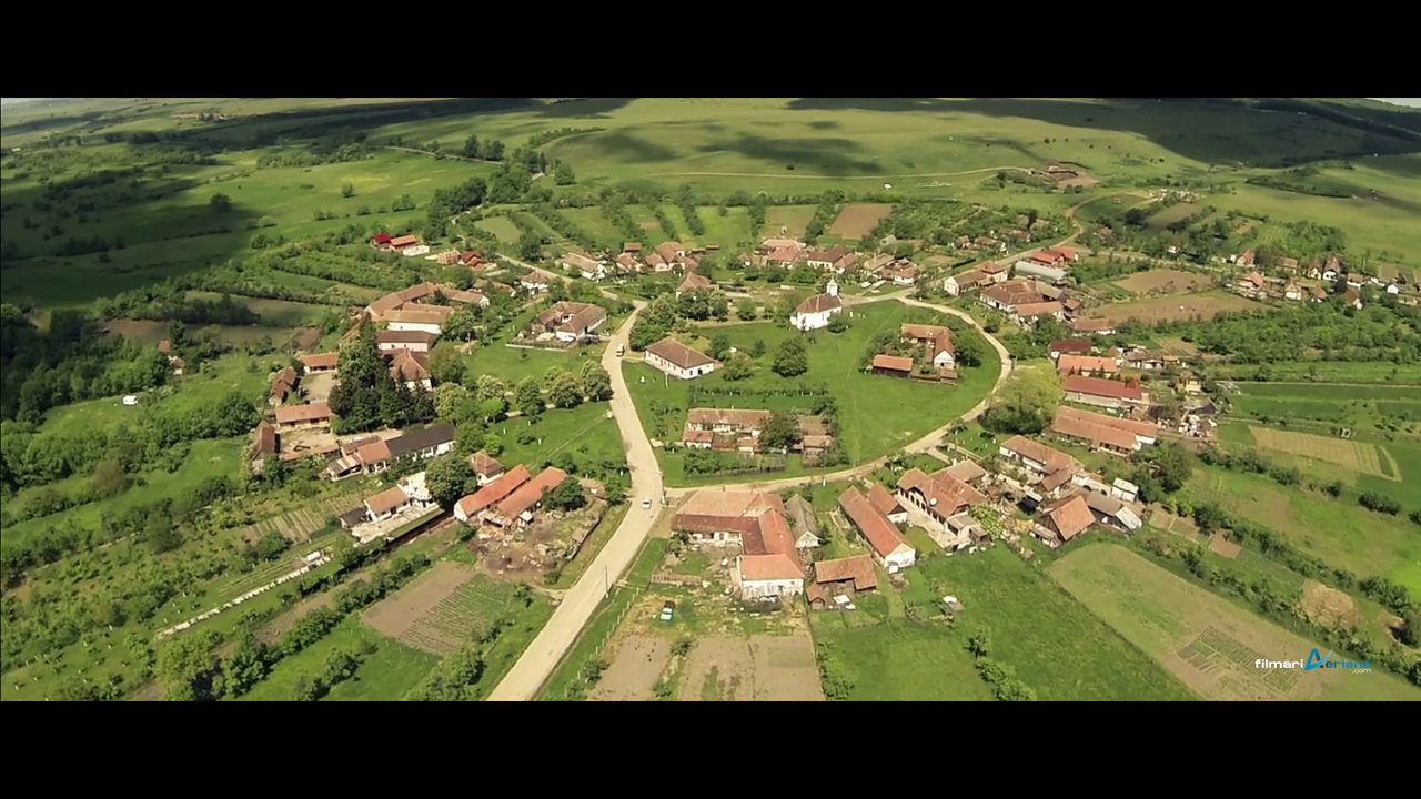 Filmări cu drona în satul rotund Charlottenburg din Timis