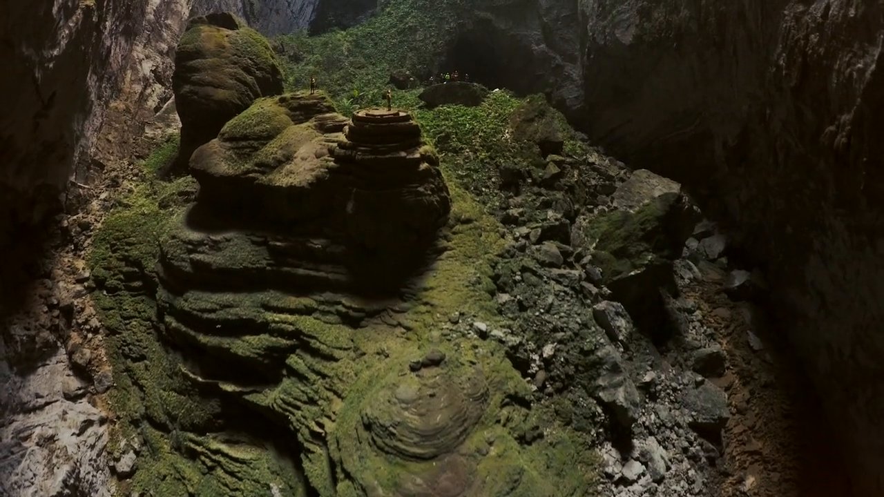 Filmare în Peștera Son Doong