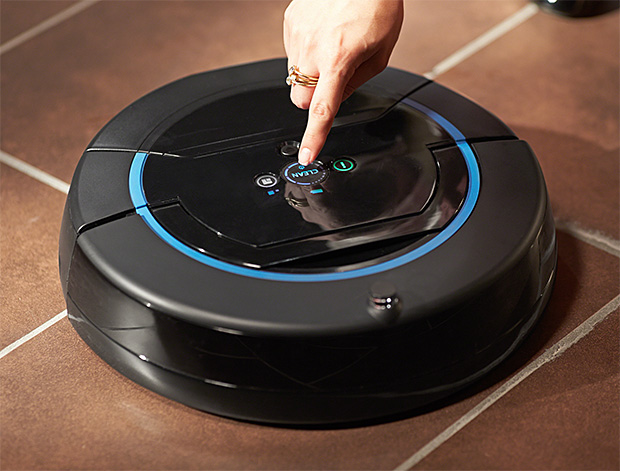 Ma intereseaza un robot de aspirare și un mop robot