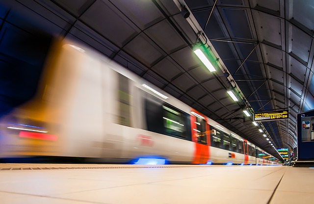 Metrou. Trenurile vin mai repede pe linia Preciziei-Anghel Saligny